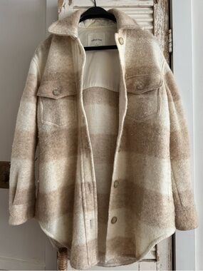 Wilfred Cream and Beige Plaid Utility Shacket